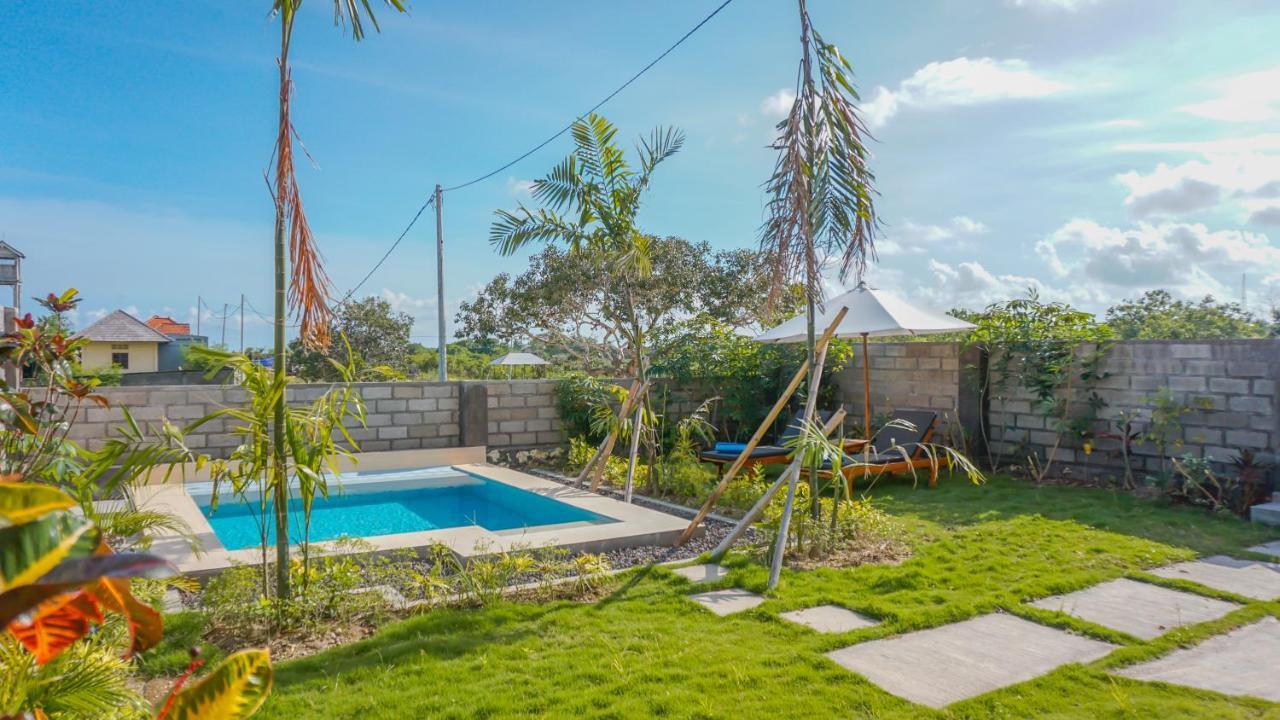 Sunburn Villa Ungasan  Exterior photo